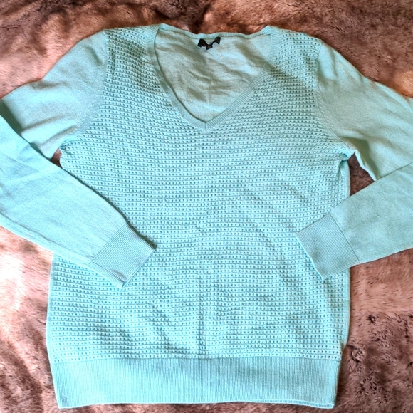 S/M/L- Merino Blend, Turquoise Light Sweater - Picture 1 of 7